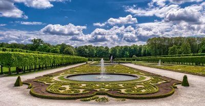 10 Landscape Design Ideas for Classic French Style | Robert Landscapes